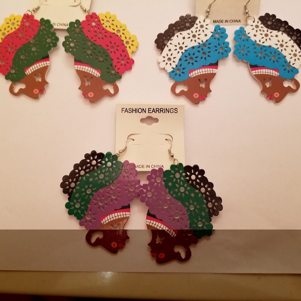earring